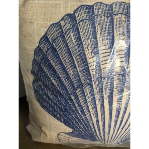 Clam Shell Rustic Pattern Indoor Printed Throw Pillow, 15 Inch Blue Two Sided - Picture 3 of 7